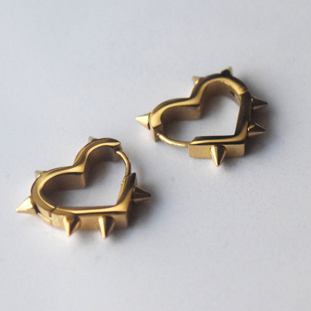 wholesale stainless steel heart huggie hoop gold earring jewelry unisex for women men China manufacturer factory supplier