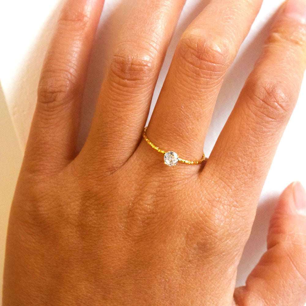 wholesale fashion korean style rings 1mm thick 4mm zircon charm bead thin ring jewelry for girls women