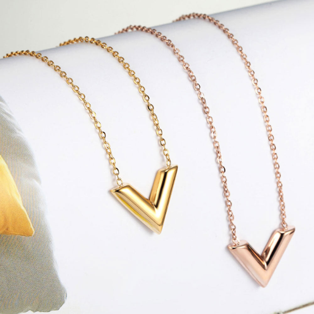 fashion stainless steel v letter shape pendant necklace women