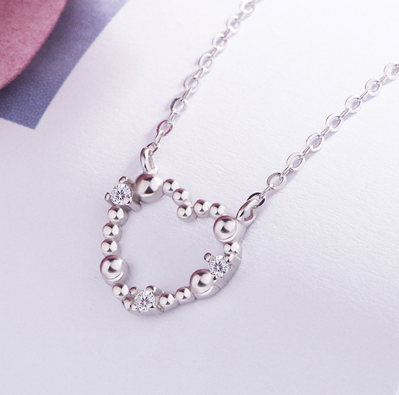 modern minimalist jewelry sterling silver heart pendant earings bracelet ring and necklace set for bridesmaid or daily wearing