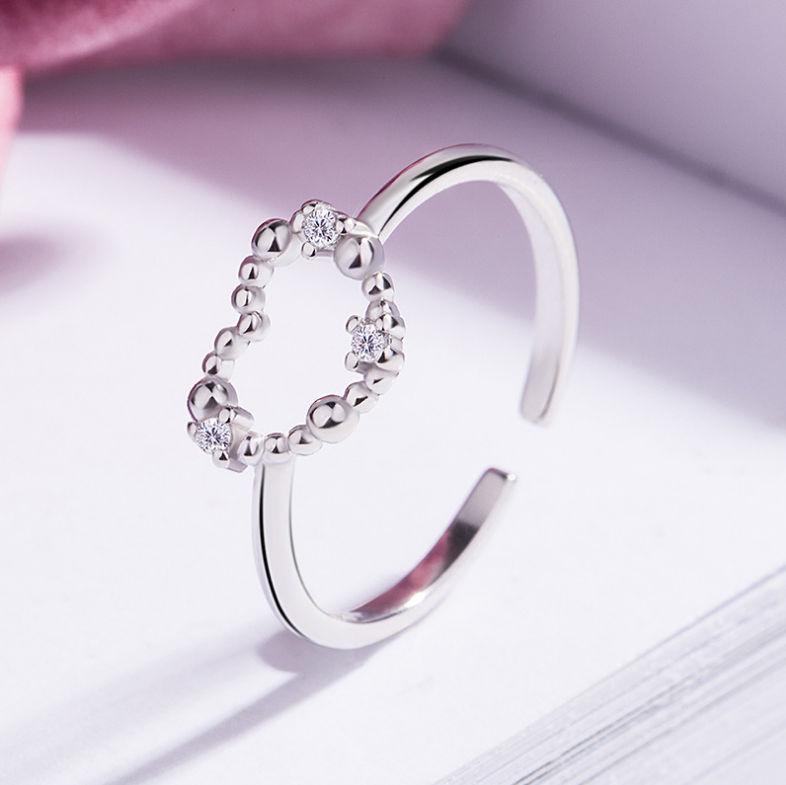 modern minimalist jewelry sterling silver heart pendant earings bracelet ring and necklace set for bridesmaid or daily wearing