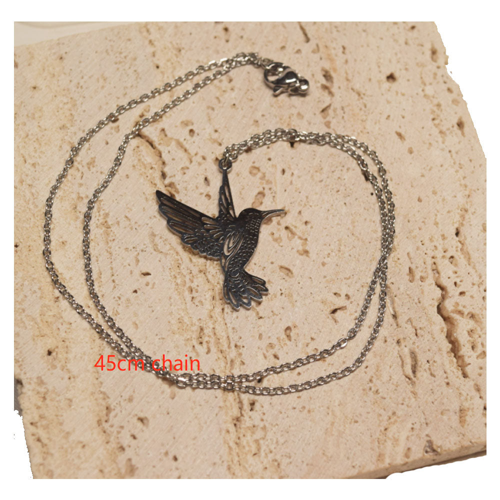 wholesale hot selling fashion chic stainless steel gold plated hummingbird animal lion pendant necklace for women china supplier