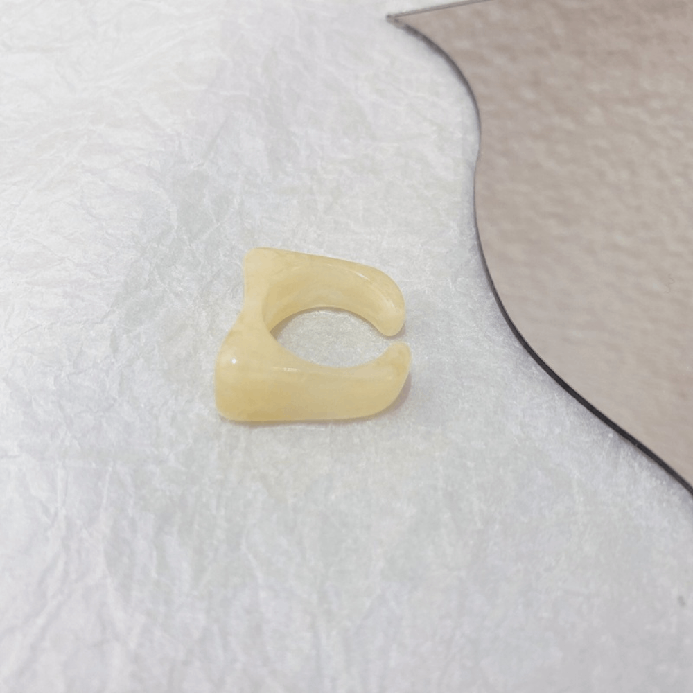 Wholesale Korean style chunky design open cuff resizable candy color blank plastic acrylic resin finger ring jewelry unisex