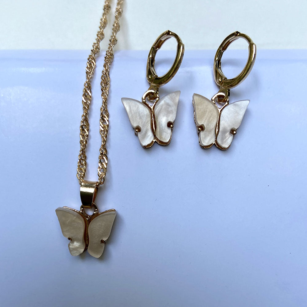 Fashion trendy accessories acrylic butterfly charm pendan necklace andt earrings jewelry set