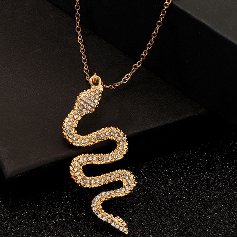 trendy fashion women alloy cheap gold plated rhinestone snake pendant necklace jewelry