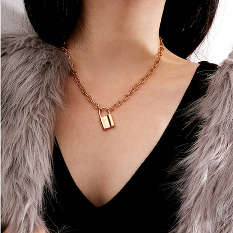 9 design multi size jewelry Joyas Bijoux necklace gold plated chain key lock necklace for Mujer women girls