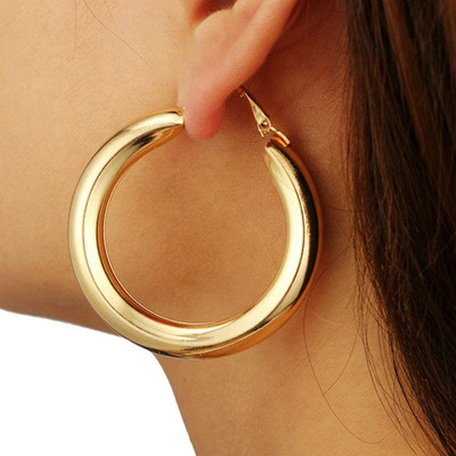 trendy brass alloy earrings gold hoop Simple big circle fashion earrings Hollow dangle earring women
