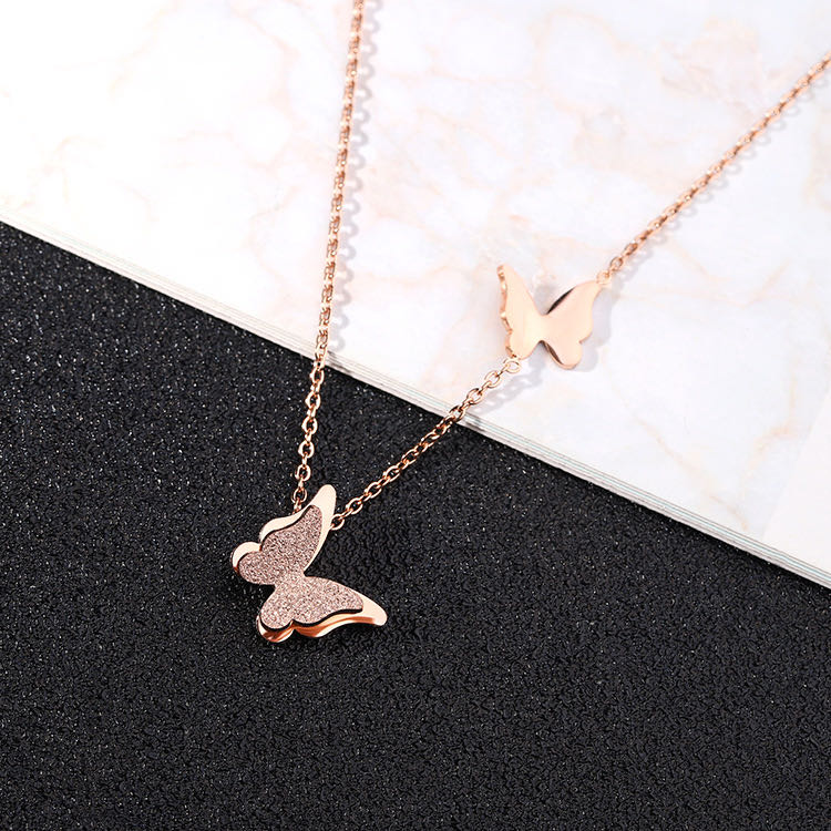 stainless steel butterfly necklace gold, silver and rose gold colors are optional abrazine finish lobster clasp