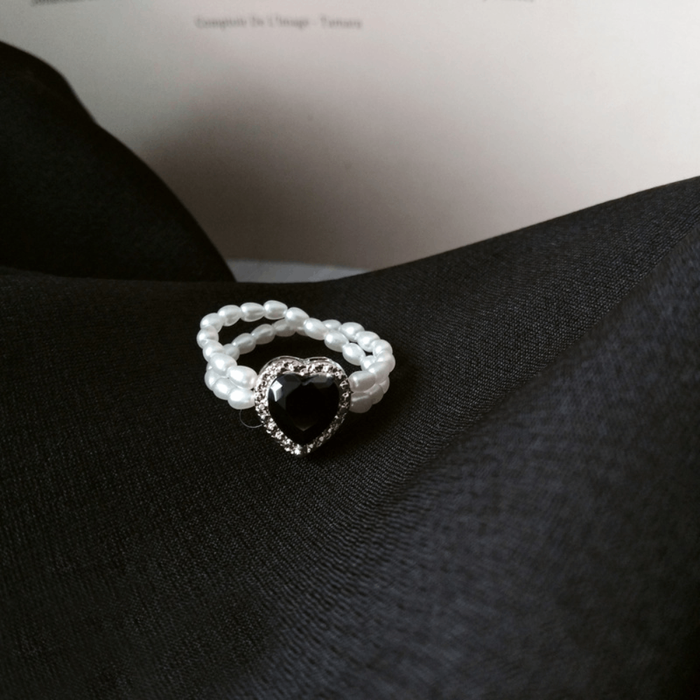handmade elastic artificial pearl beads beaded resizable black heart charm dome finger ring jewelry rings