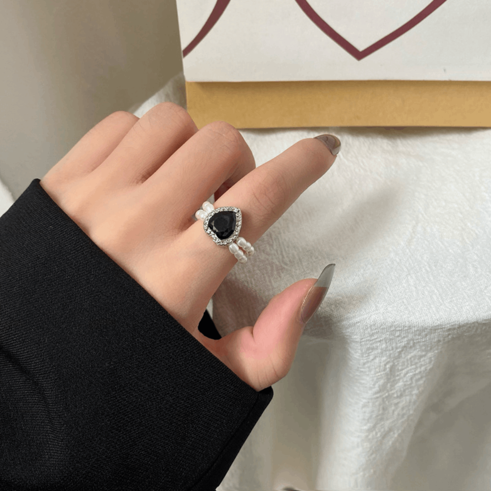 handmade elastic artificial pearl beads beaded resizable black heart charm dome finger ring jewelry rings