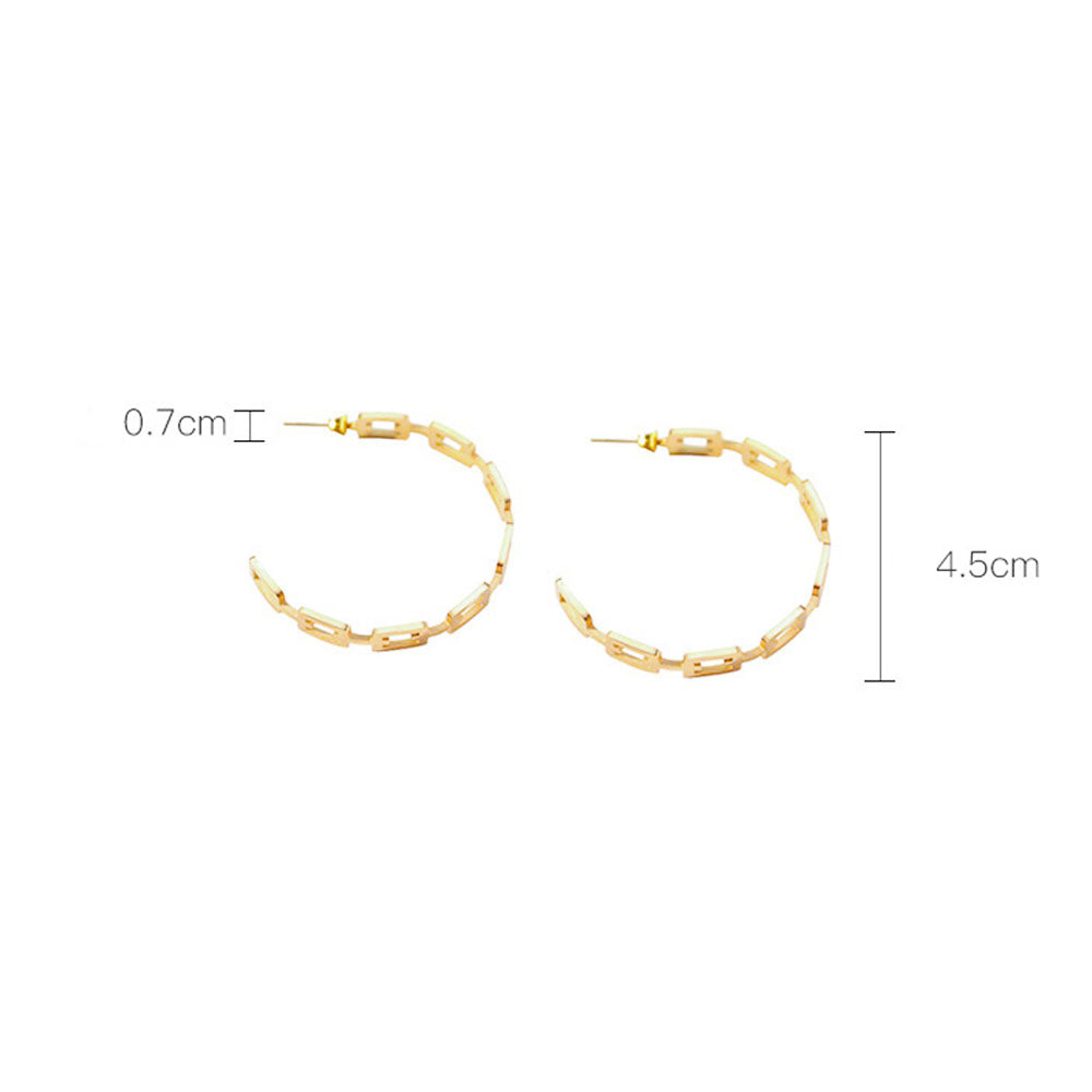 half hoop earring made by stainless steel gold plated diameter: 4.5cm 7mm wide