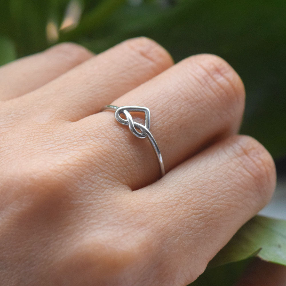 Japan Korea New Trendy Resizable Simple Knotted Love Heart Ring Set Silver Gold Plated Black Eternity Love Rings Women