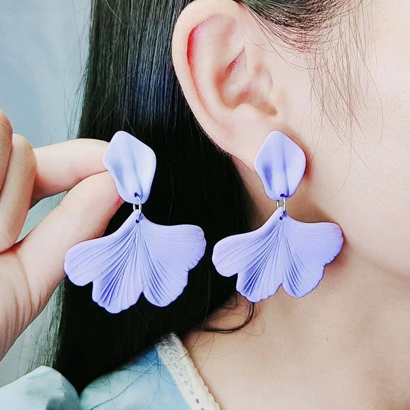 Candy Color 12 Women's Earrings Korean Acrylic Drop Earrings for Women Statement Geometric Leaf Earring Fashion Female Jewelry