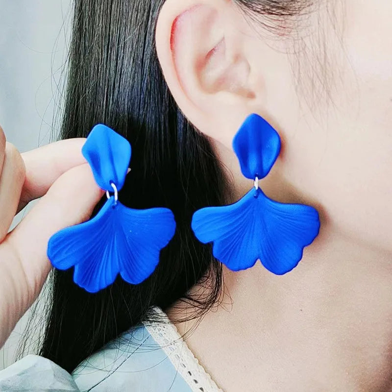 Candy Color 12 Women's Earrings Korean Acrylic Drop Earrings for Women Statement Geometric Leaf Earring Fashion Female Jewelry