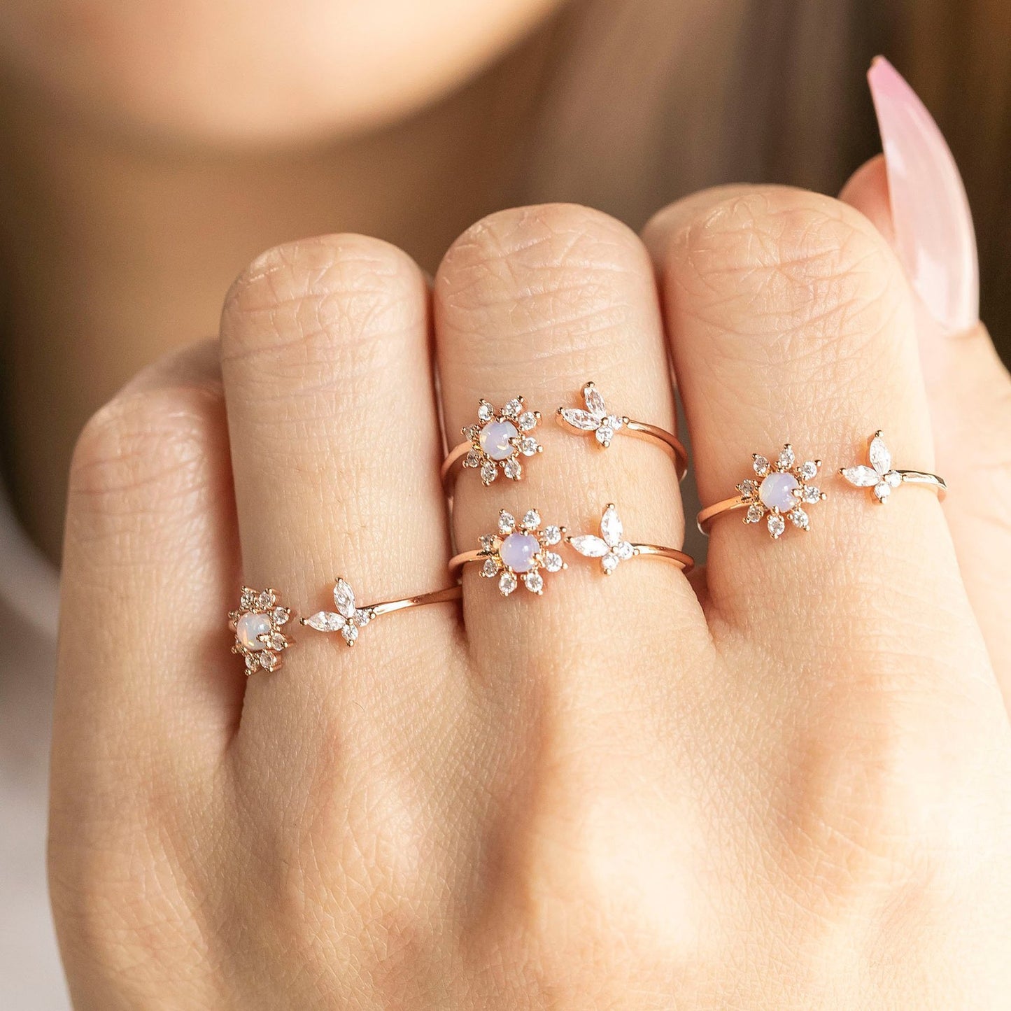 Wholesale Female Make Fashion Flexible Brass Alloy 18k Gold Zircon butterfly plum Blossom Charm Finger Ring Jewelry