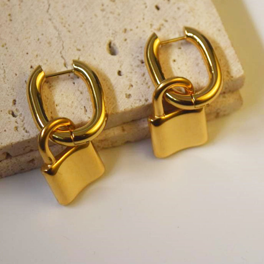 wholesale trendy waterproof fashion lock statement stainless steel fine gold plated dangle drop earrings jewelry for women