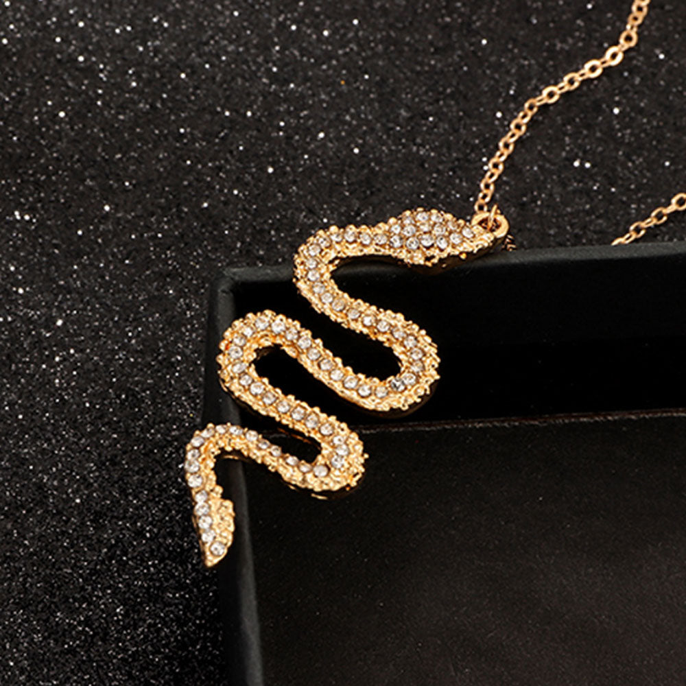trendy fashion women alloy cheap gold plated rhinestone snake pendant necklace jewelry
