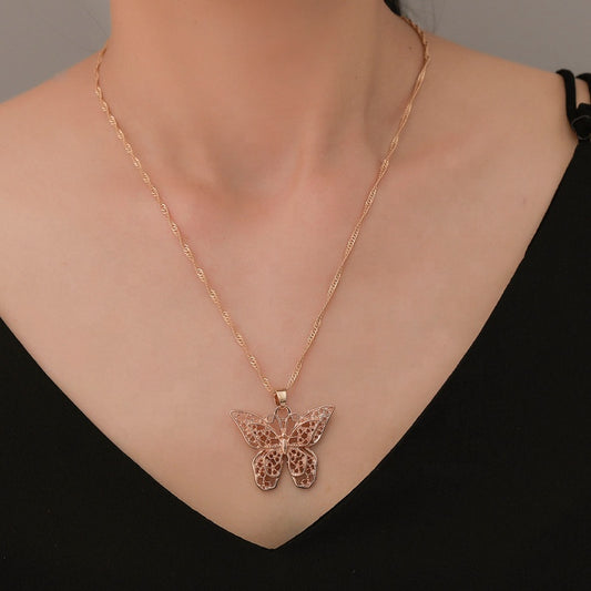 New arrive alloy trendy fashion layered butterfly pendant necklace silver gold plated dainty butterfly necklace jewelry for women girl