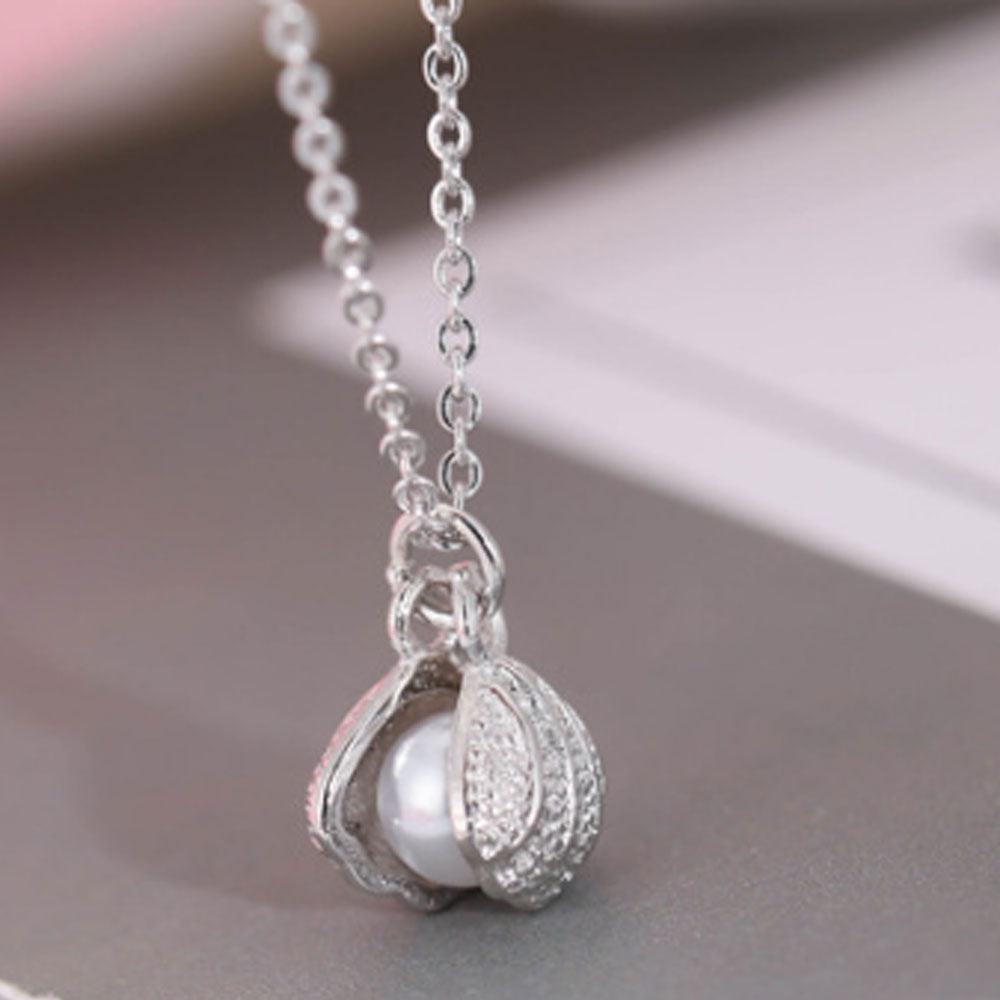 thirty percent 925 sterling silver with alloy mixture abs pearl necklace in oyster shell pendant necklace